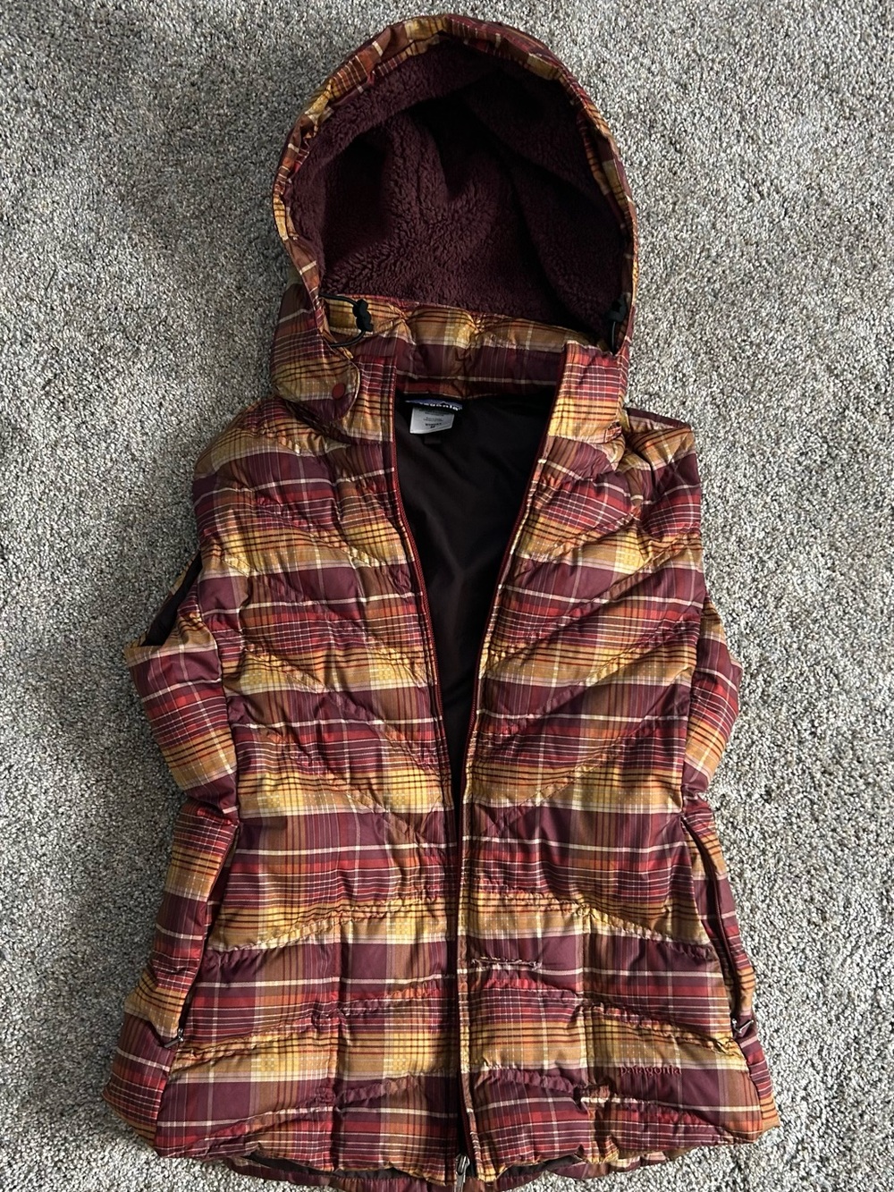 Patagonia Women’s Vest - Medium Burgundy & Mustard